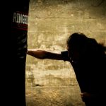 Fim de Semana Agitado no MMA: Nocaute Fulminante no Brasil e Reviravolta em Estreia no UFC